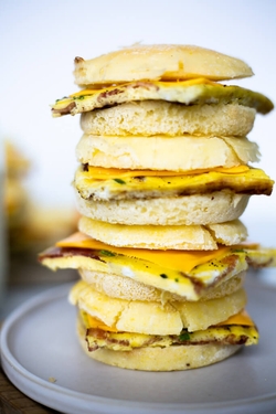 Breakfast - Bacon, egg and cheese breakfast sandwich frozen recipes